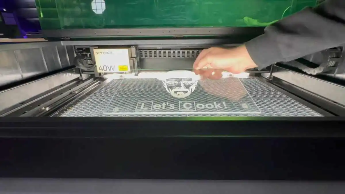 Laser Printing On Glass 9